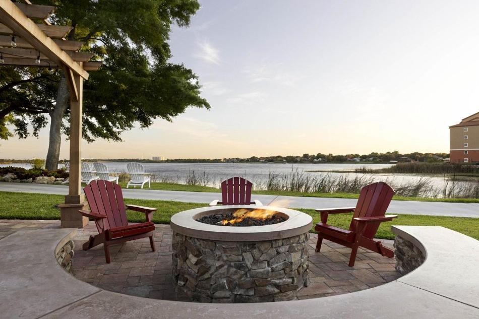 Stunning Condo Near Universal Studios Williamsburg Экстерьер фото